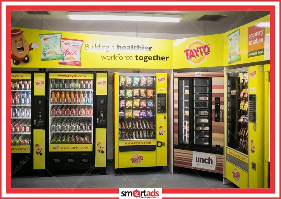 Side Panel media advertisement