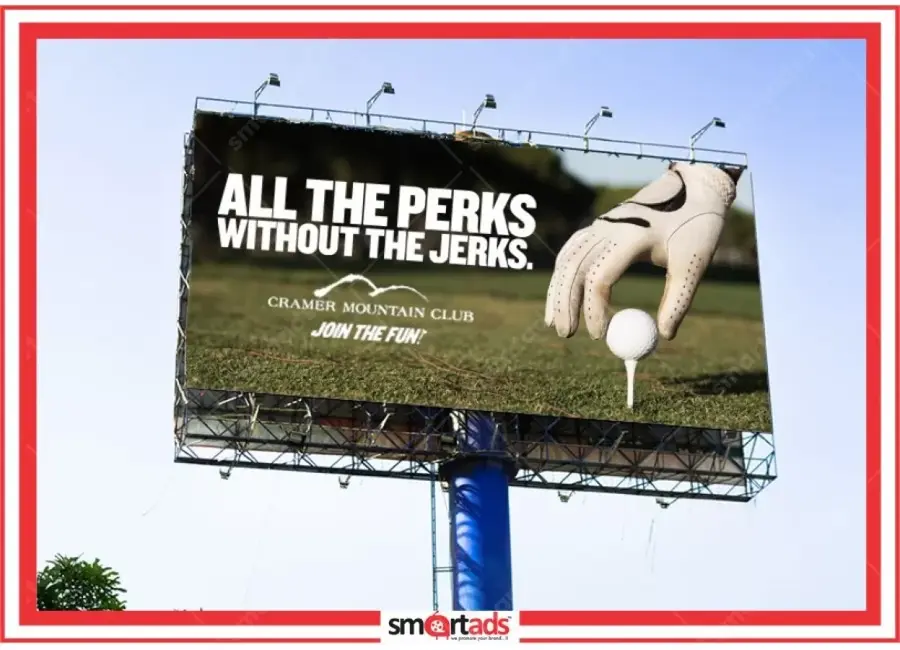 Hoarding media advertisement