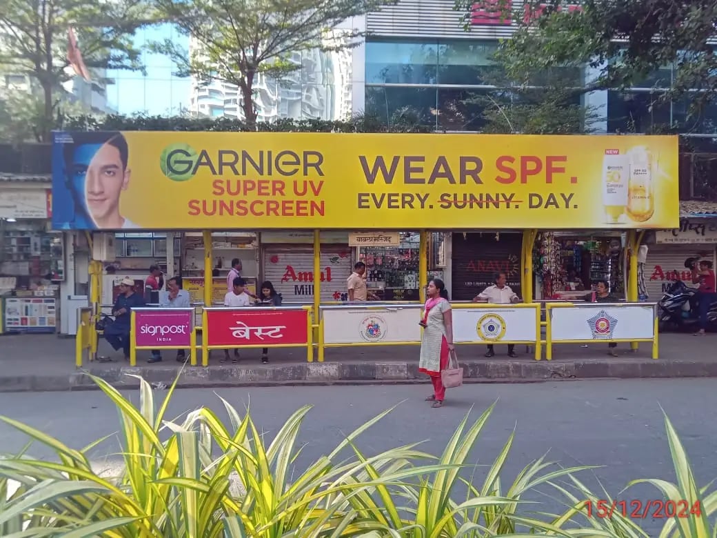 Non Lit media advertisement
