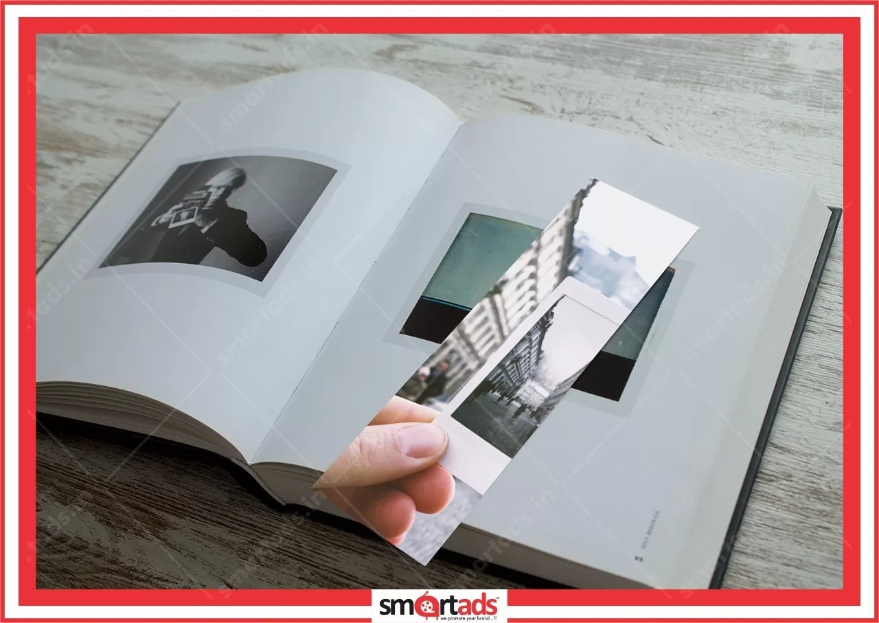 Bookmark media advertisement