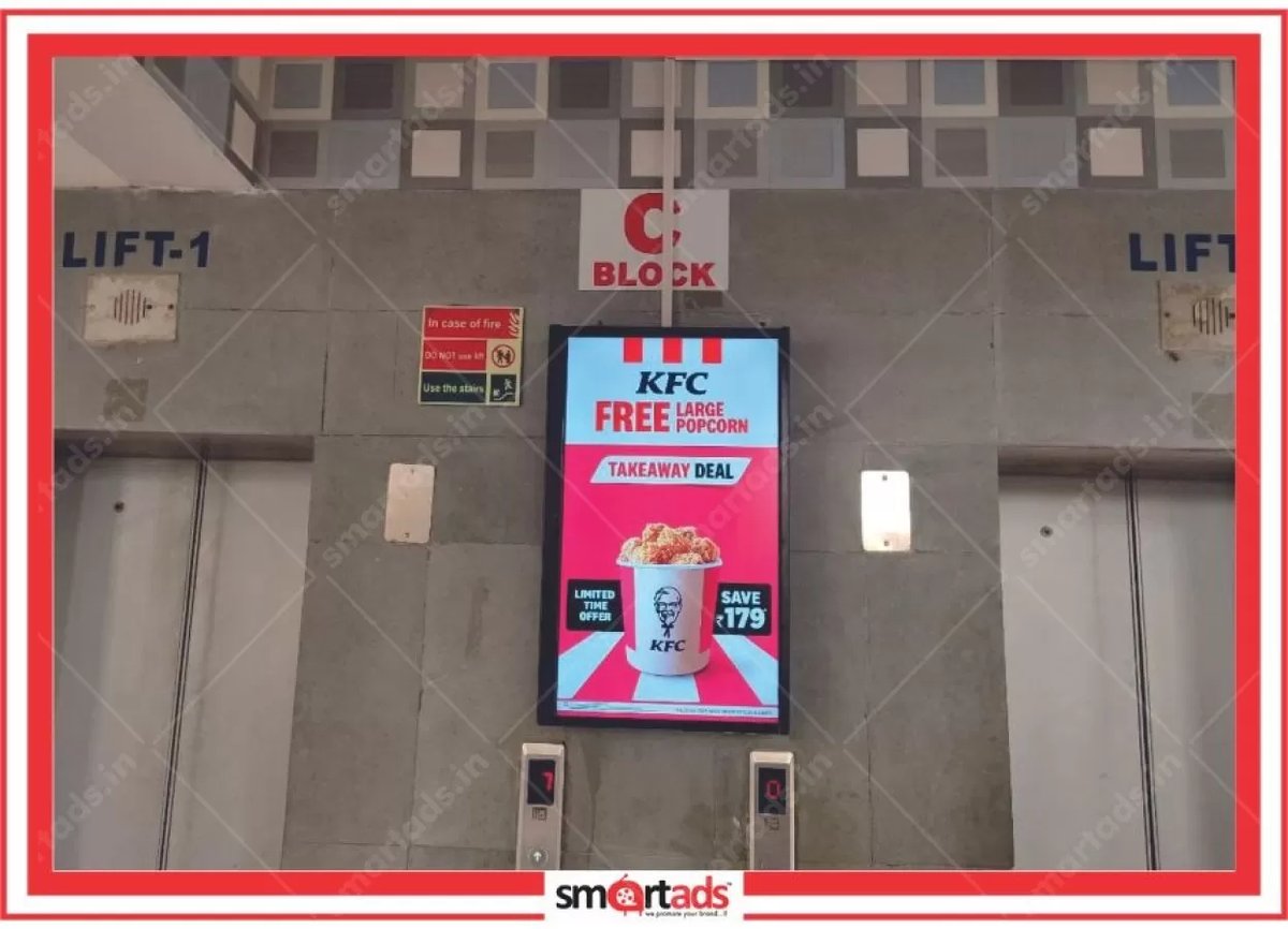 Live Screen media advertisement