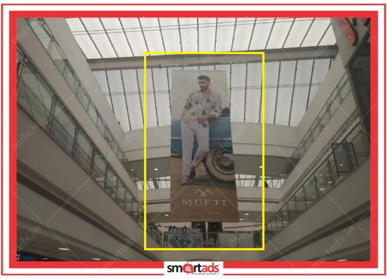 Dropdown media advertisement