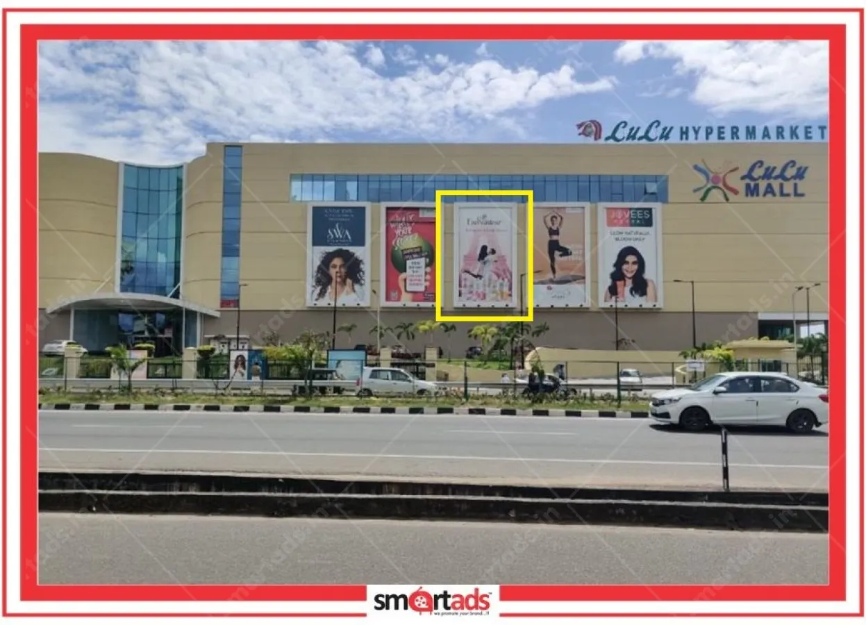 Facade media advertisement