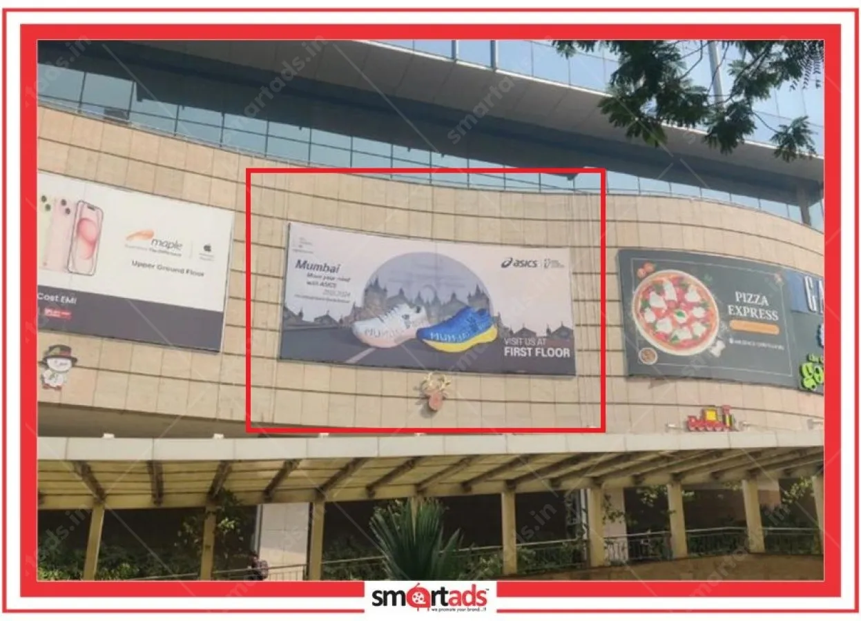 Facade media advertisement