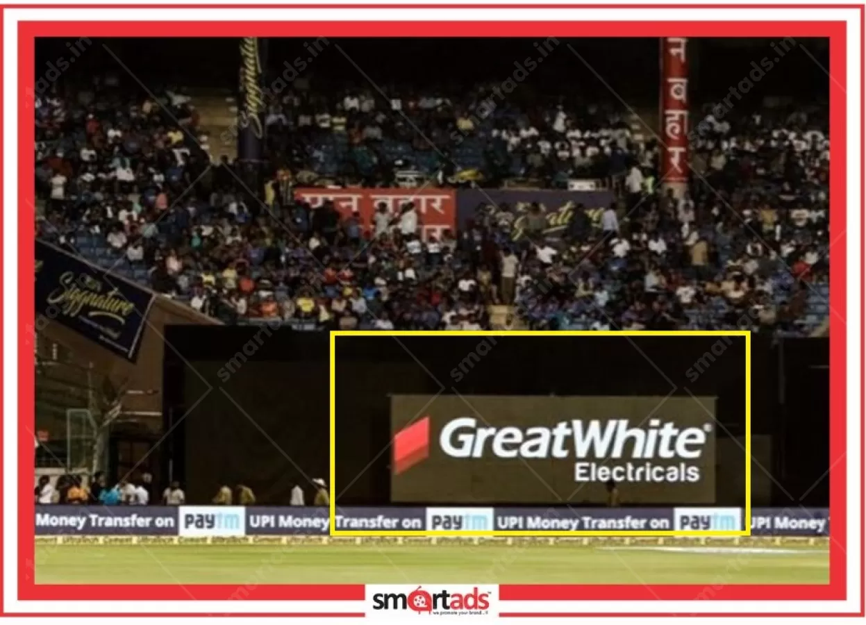 Sightscreen media advertisement