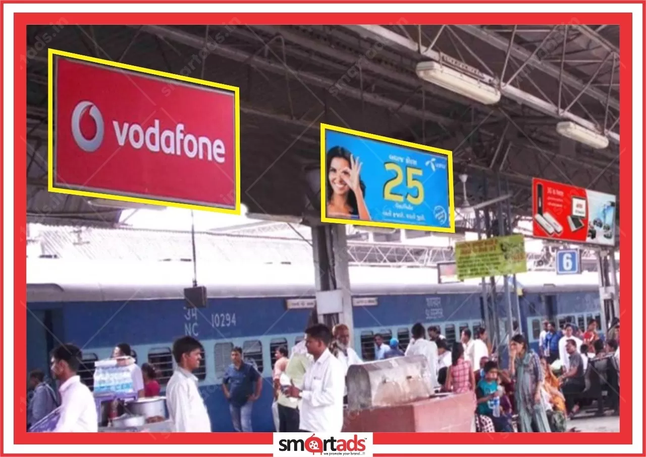 Platform Panels media advertisement