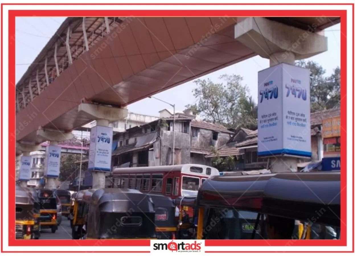 Pillar Panel media advertisement